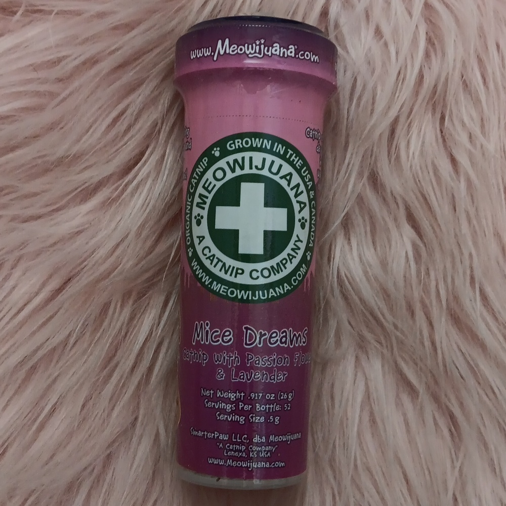 Brand New"MEOWIJUANA" CATNIP W/PASSION FLOWER & LAVENDER